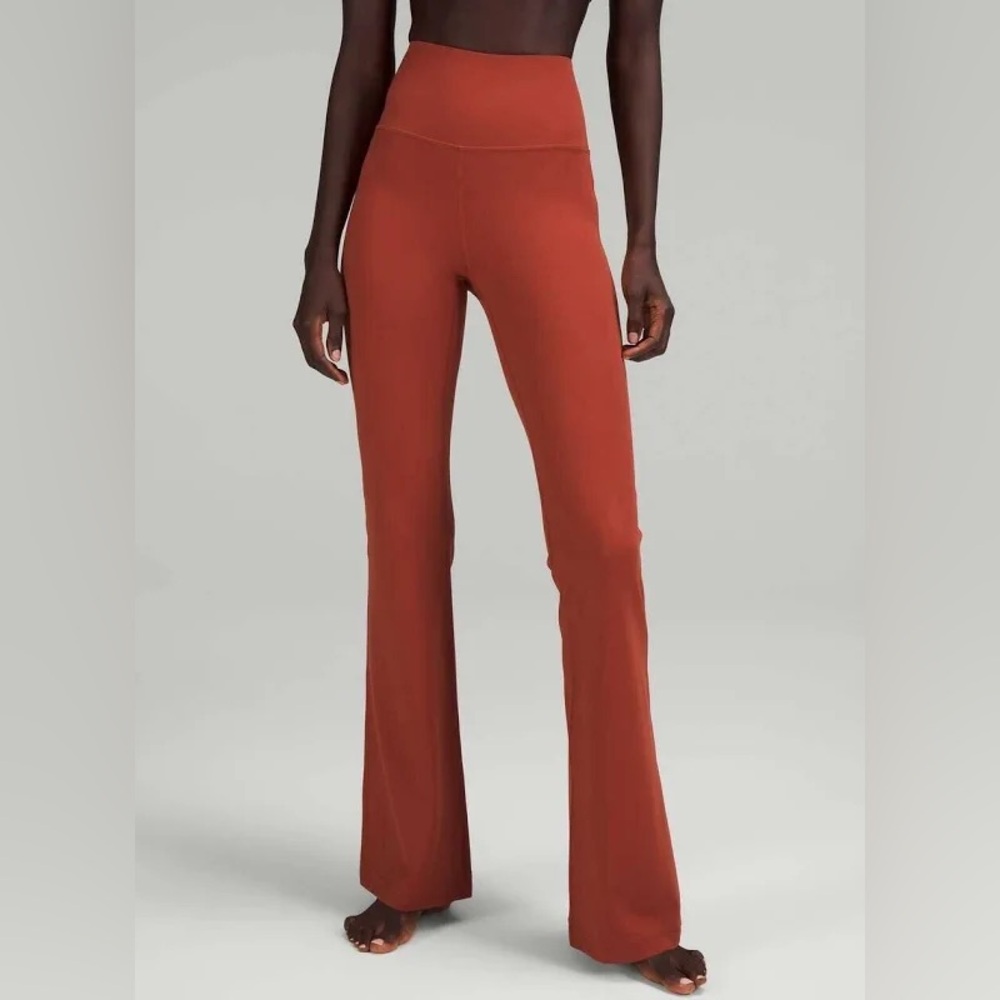 Lululemon Groove Super-High-Rise Flared Pant Nulu, Regular length